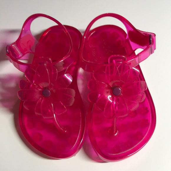 gap jelly shoes